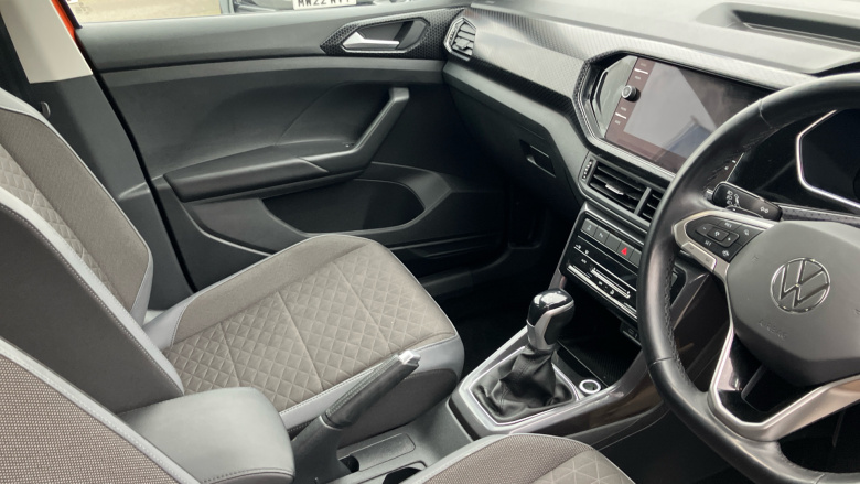 Volkswagen T-Cross 1.0 TSI 110 SEL 5dr DSG Petrol Estate